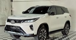 TOYOTA 2WD 2021 2.8V AT FORTUNER WHITE  6791