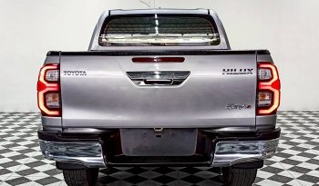 REVO PRE 2022 2.4E AT DOUBLE CAB SILVER  9544 full