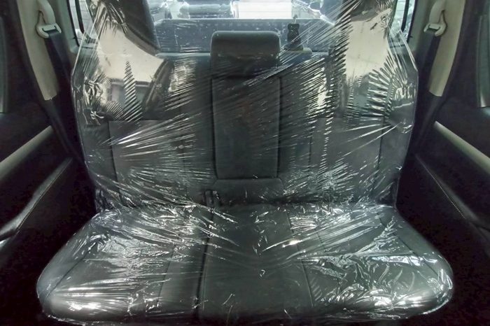 REVO PRE 2022 2.4E AT DOUBLE CAB SILVER  9544 full