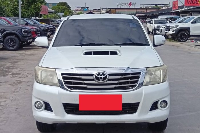 VIGO 2WD 2015 2.5G MT DOUBLE CAB WHITE  5844 full