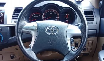 VIGO 2WD 2015 2.5G MT DOUBLE CAB WHITE  5844 full