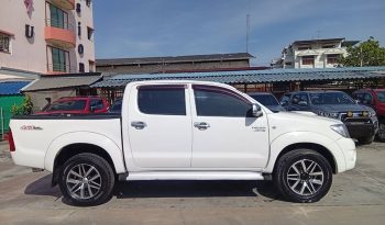 VIGO 4WD 2011 3.0G MT DOUBLE CAB WHITE  5320 full