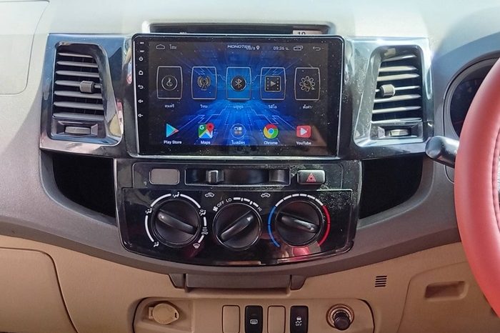 VIGO 4WD 2011 3.0G MT DOUBLE CAB WHITE  5320 full