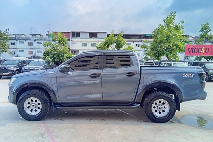 ISUZU 4WD 2023 3.0 AT DOUBLE CAB GREY  1623 full