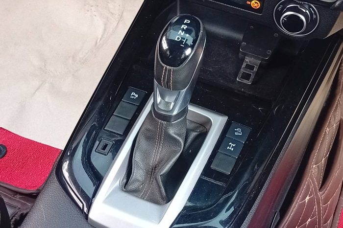 ISUZU 4WD 2023 3.0 AT DOUBLE CAB GREY  1623 full