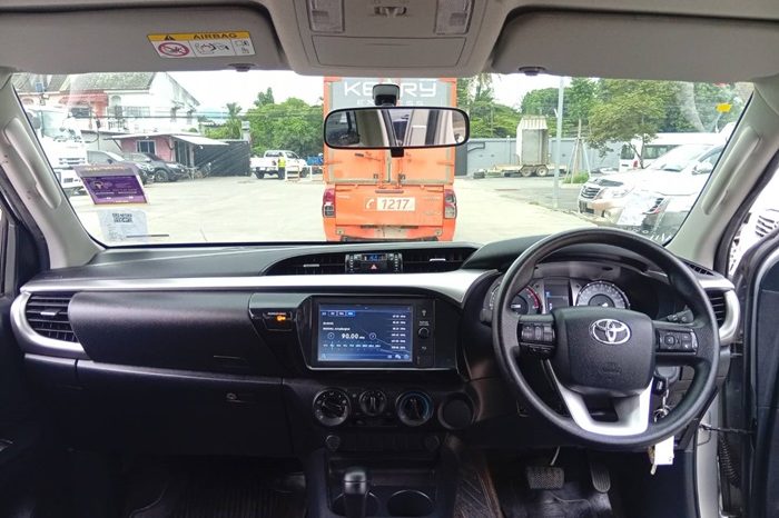 REVO 4WD 2020 2.4E AT SMART CAB SILVER  7319 full