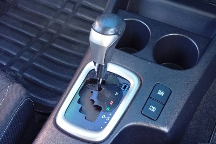 REVO 2WD 2020 2.4MID AT DOUBLE CAB SILVER  2614 full