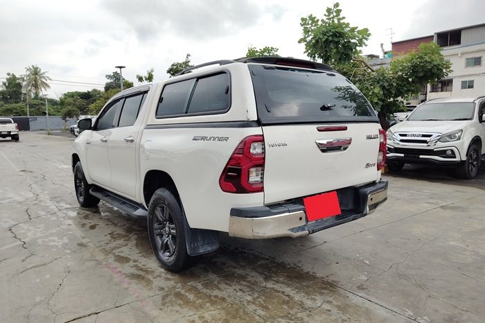 REVO PRE 2020 2.4E AT DOUBLE CAB WHITE  6806 full