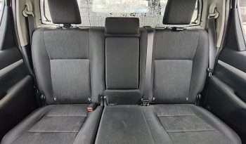 REVO PRE 2020 2.4E AT DOUBLE CAB WHITE  6806 full