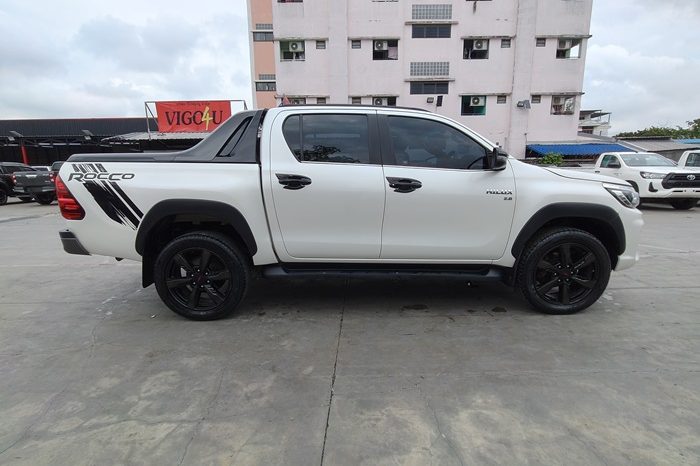 ROCCO PRE 2019 2.8G AT DOUBLE CAB WHITE  4628 full