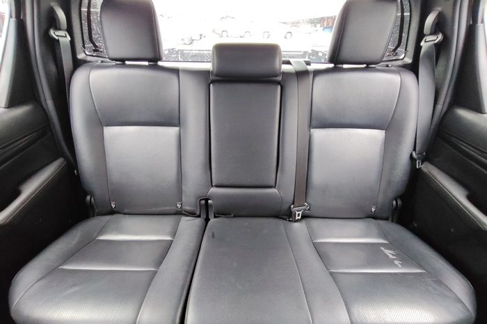 ROCCO PRE 2019 2.8G AT DOUBLE CAB WHITE  4628 full