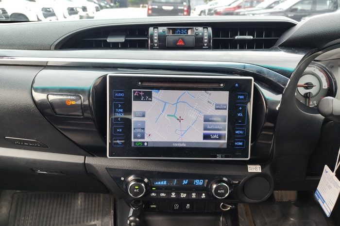 ROCCO PRE 2019 2.8G AT DOUBLE CAB WHITE  4628 full