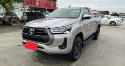 REVO 4WD 2020 2.4E MT SMART CAB SILVER  8082