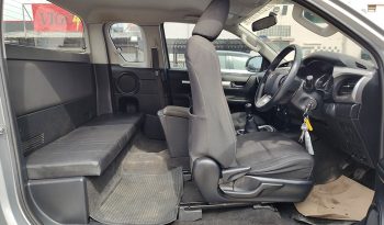 REVO 4WD 2020 2.4E MT SMART CAB SILVER  8082 full