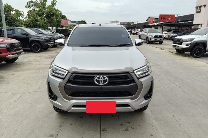 REVO 4WD 2020 2.4E MT DOUBLE CAB SILVER  4820 full