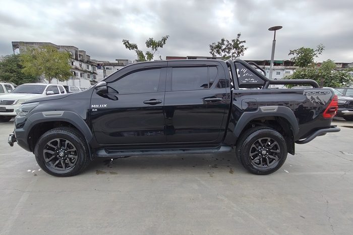 REVO 4WD 2023 2.8G AT DOUBLE CAB BLACK  2289 full