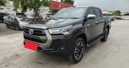 REVO PRE 2020 2.4E AT DOUBLE CAB BLACK  1755