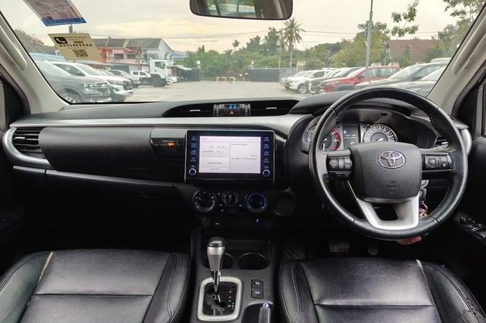 REVO PRE 2020 2.4E AT DOUBLE CAB BLACK  1755 full