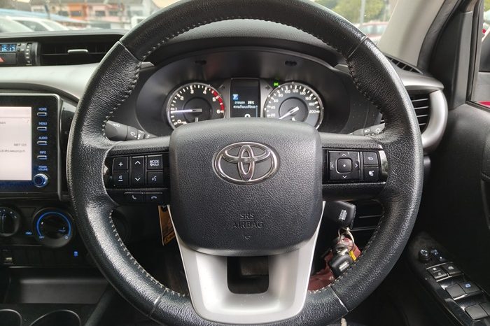 REVO PRE 2020 2.4E AT DOUBLE CAB BLACK  1755 full