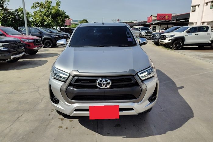 REVO 4WD 2021 2.4E MT DOUBLE CAB SILVER  3108 full