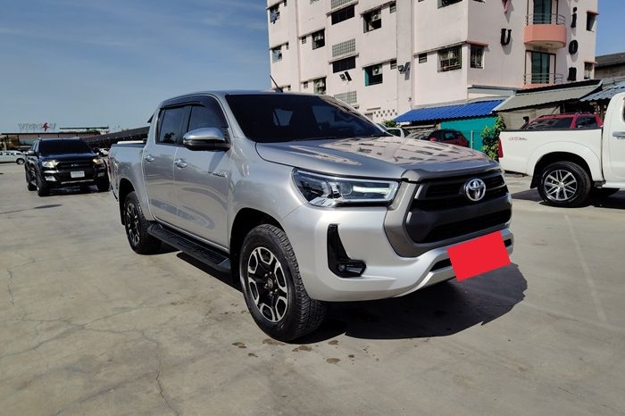 REVO 4WD 2021 2.4E MT DOUBLE CAB SILVER  3108 full
