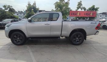 REVO 4WD 2020 2.4MID MT SMART CAB SILVER  8079 full