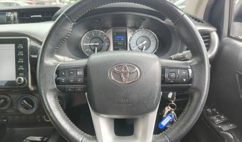 REVO 4WD 2020 2.4MID MT SMART CAB SILVER  8079 full