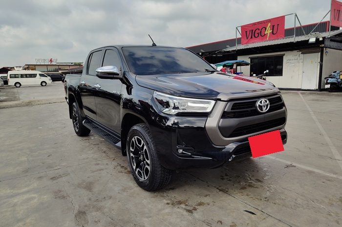 REVO PRE 2021 2.4 MID AT DOUBLE CAB BLACK  5945 full