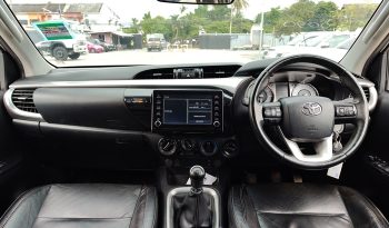 REVO 4WD 2021 2.4 MID MT DOUBLE CAB SILVER  150 full