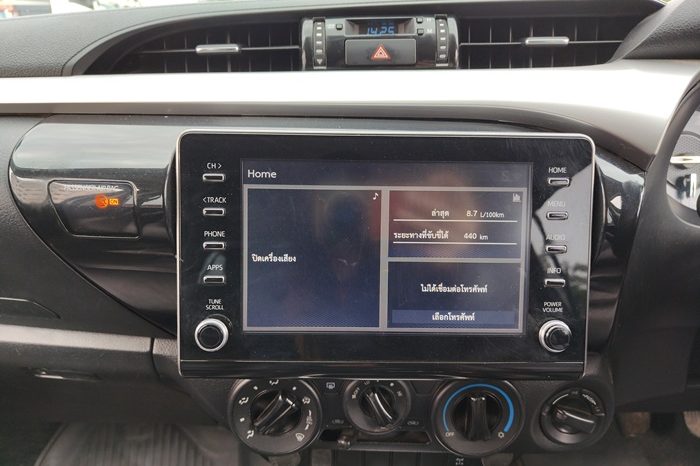 REVO 4WD 2021 2.4 MID MT DOUBLE CAB SILVER  150 full