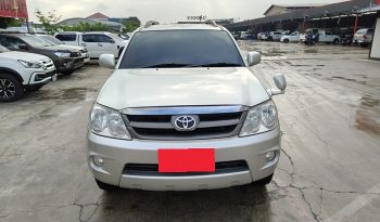 TOYOTA 4WD 2005 2.7V AT FORTUNER SILVER  1369 full