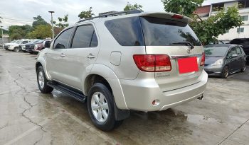 TOYOTA 4WD 2005 2.7V AT FORTUNER SILVER  1369 full