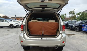 TOYOTA 4WD 2005 2.7V AT FORTUNER SILVER  1369 full