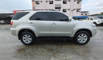 TOYOTA 4WD 2005 2.7V AT FORTUNER SILVER  1369 full
