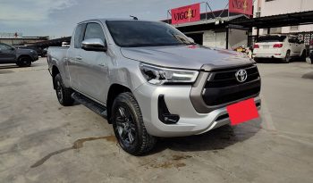 REVO 4WD 2020 2.4MID MT SMART CAB SILVER  8084 full
