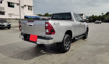 REVO 4WD 2020 2.4MID MT SMART CAB SILVER  8084 full