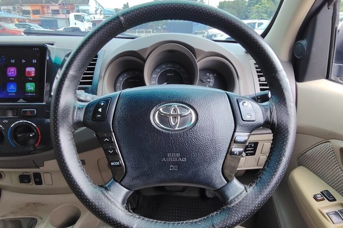 VIGO 4WD 2009 2.7G AT DOUBLE CAB BLACK  2106 full