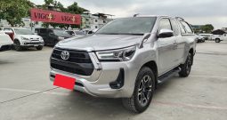 REVO 4WD 2021 2.8 HIGHT MT SMART CAB SILVER  6444