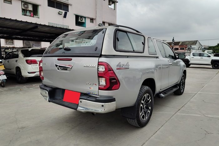 REVO 4WD 2021 2.8 HIGHT MT SMART CAB SILVER  6444 full