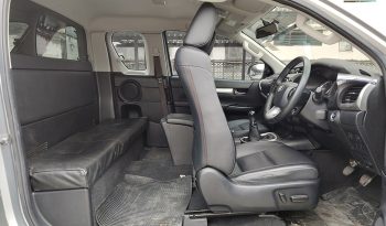 REVO 4WD 2021 2.8 HIGHT MT SMART CAB SILVER  6444 full