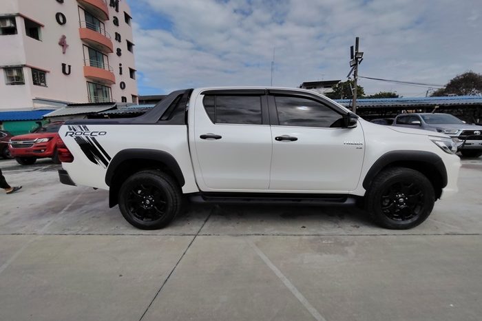 ROCCO PRE 2019 2.8G AT DOUBLE CAB WHITE  5515 full