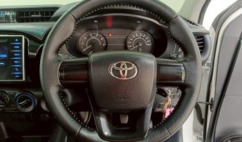 REVO 2WD 2020 2.4J MT STANDARD WHITE  1837 full