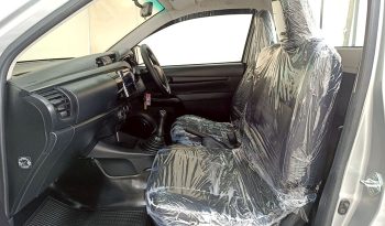 REVO 2WD 2020 2.4J MT STANDARD SILVER  1843 full