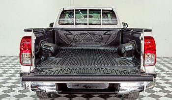 REVO 2WD 2019 2.4J MT STANDARD WHITE  2962 full