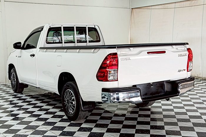 REVO 2WD 2019 2.4J MT STANDARD WHITE  2962 full