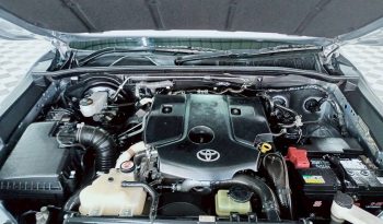 REVO 2WD 2018 2.4J MT STANDARD SILVER  32 full