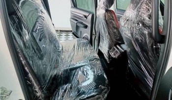 GR 4WD 2022 2.8G AT DOUBLE CAB WHITE  3680 full