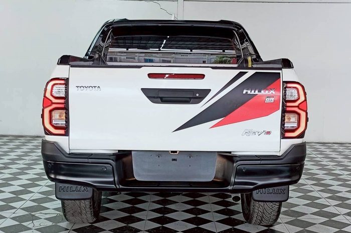 GR 4WD 2022 2.8G AT DOUBLE CAB WHITE  3680 full