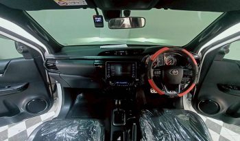 GR 4WD 2022 2.8G AT DOUBLE CAB WHITE  3680 full