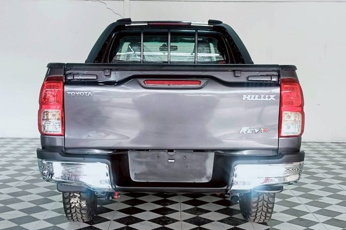 REVO 2WD 2020 2.4J MT STANDARD DARK GREY  3788 full